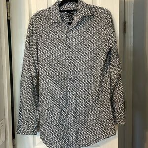 Men’s Bar III Slim fit dress shirt